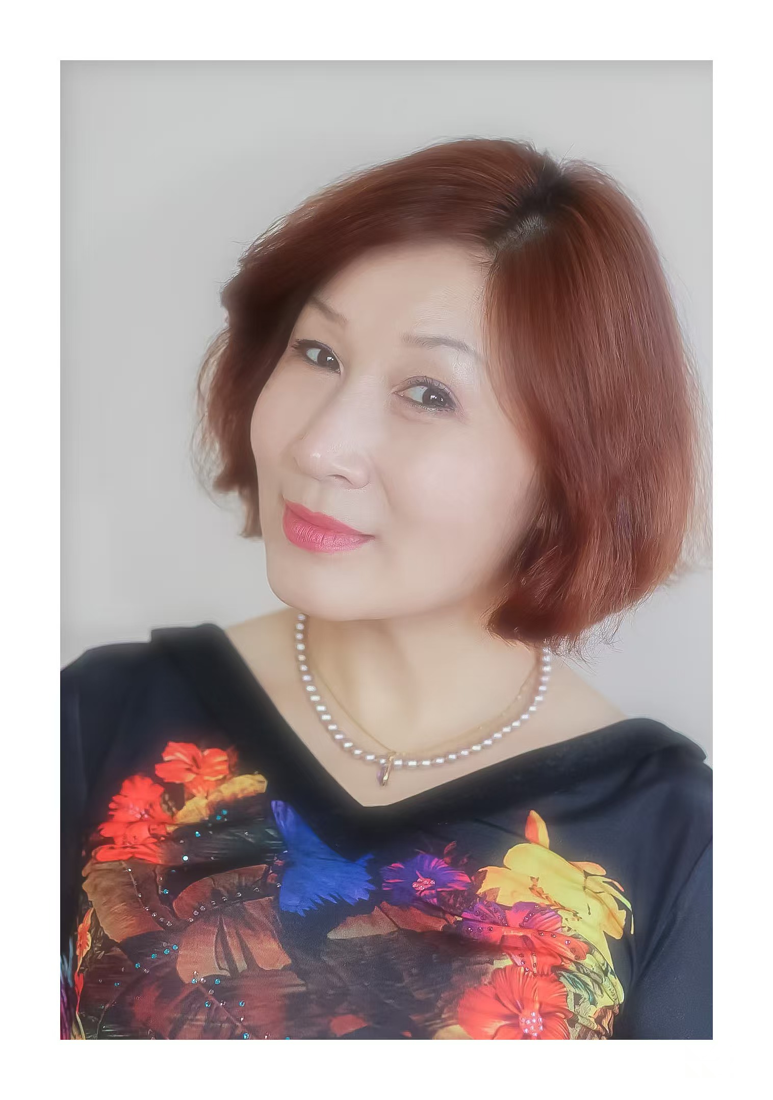 花影里的温柔眸光